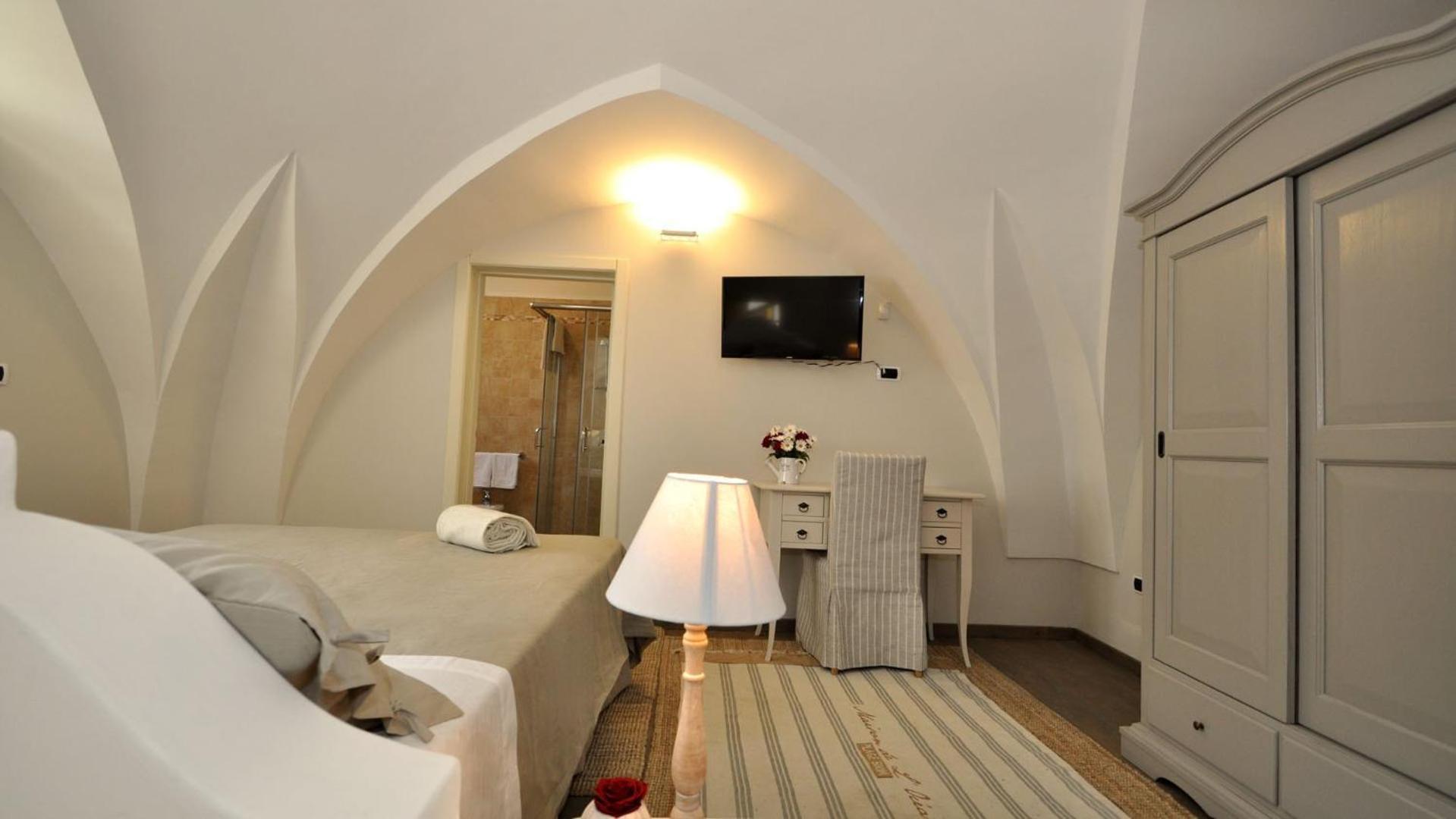 ラーカレ Don Alfonso Dimora D'Epoca Bed & Breakfast エクステリア 写真