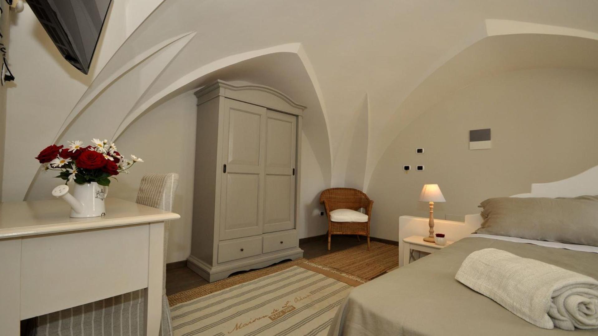 ラーカレ Don Alfonso Dimora D'Epoca Bed & Breakfast エクステリア 写真